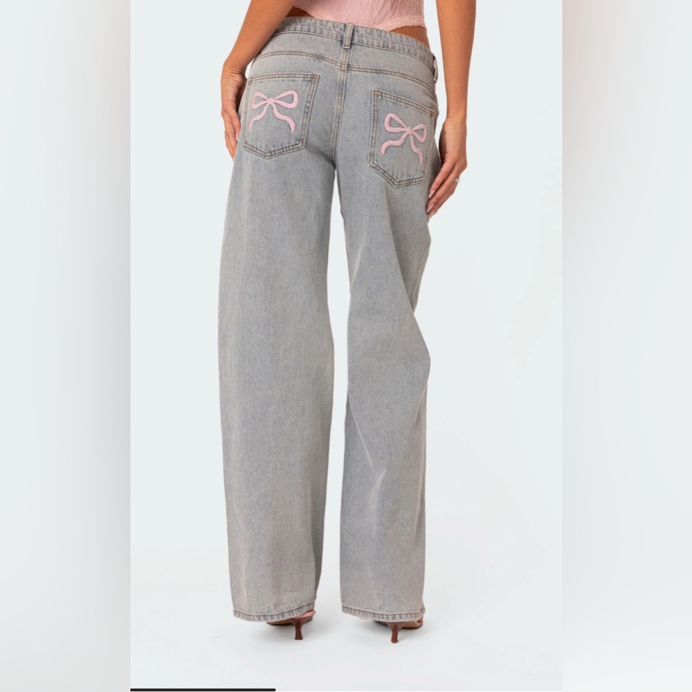 Edikted Bow jeans